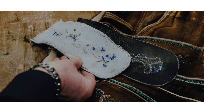 What Types of Leather Are Best for Lederhosen?
